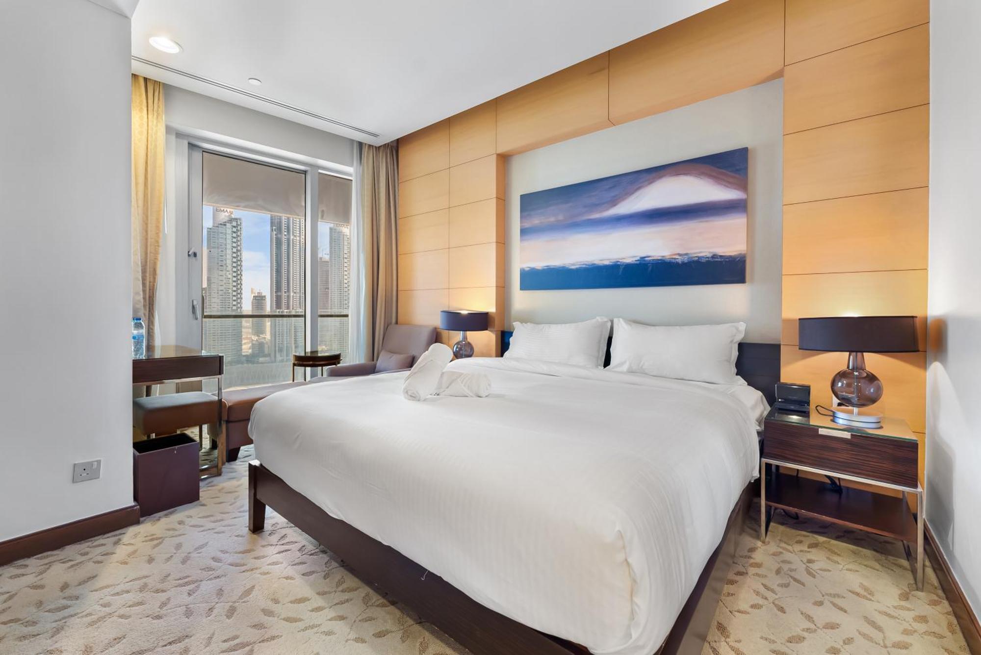 Magnificent - 1 Bedroom In The Address Residences Mall * Dubai